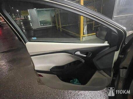 Ford, Focus, 1000, 150, бензин, седан, автомат, передний привод, среднее состояние, левый, золотой, 800 000 ₽
